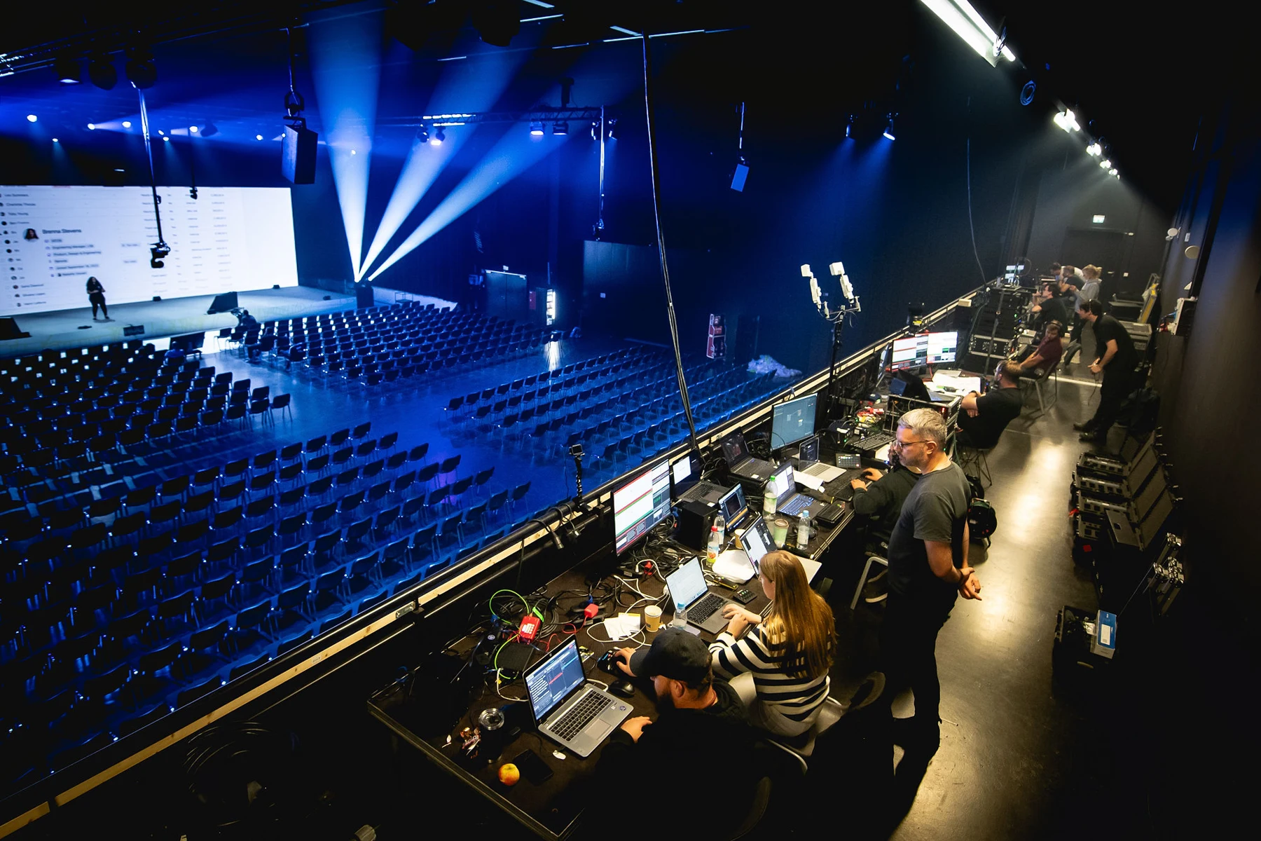 The production behind the keynote · Dominik Tryba · introduce.berlin